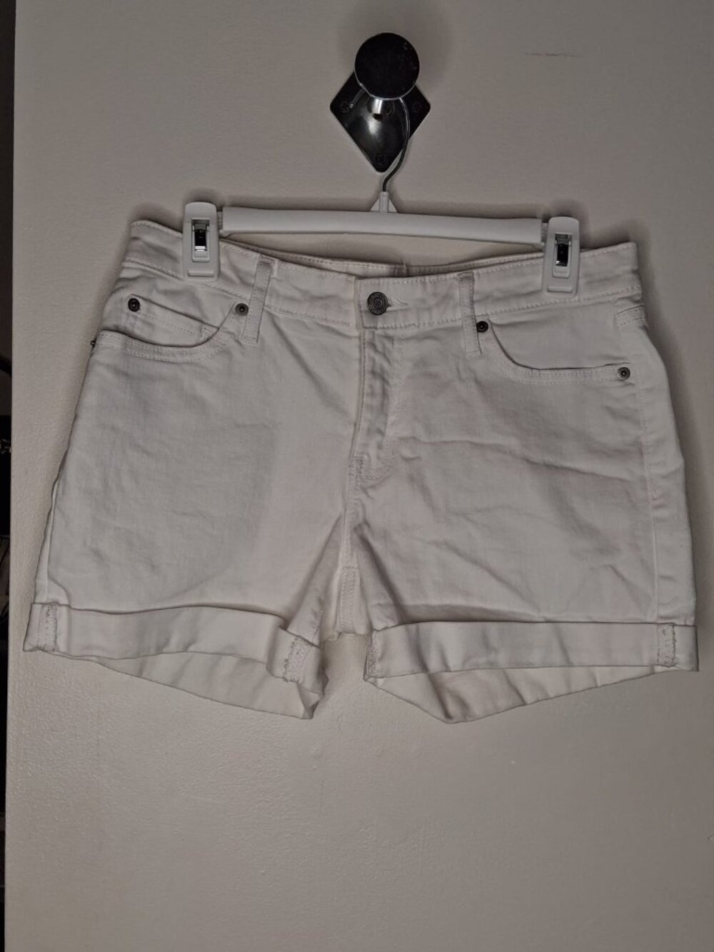 Gap Girlfriend White Cuffed Stretch Denim Shorts Size 4
